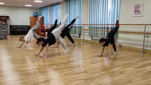 комбинация на разогрев с усложнением смотреть онлайн