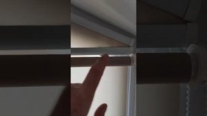 Рулонные шторы на скошенное окно. предлагаем правильное решение ?