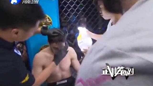 Zaur Akhmedov(Заур Ахмедов) vs ZHAO YU LEI (WLF 28.05.2016 66kg) смотреть онлайн