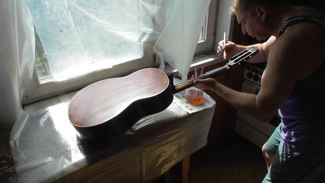 Состав нитролака и покрытие кистью головки пятки и низ обечайки(видео №303). смотреть онлайн