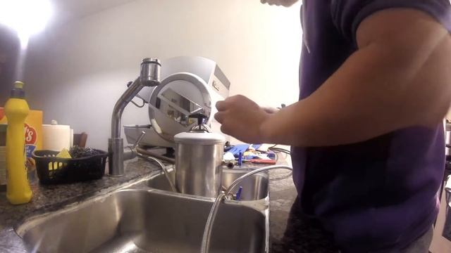 商用咖啡机喜客在家安装进排水过滤系统 Saeco AROMA COMPACT SE 200 water softener system смотреть онлайн
