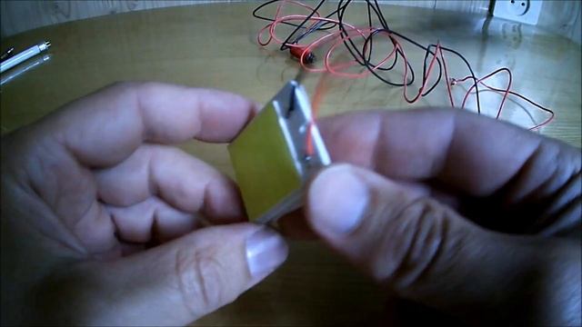 Фонарик из зажигалки с питанием от пьезоэлемента смотреть онлайн