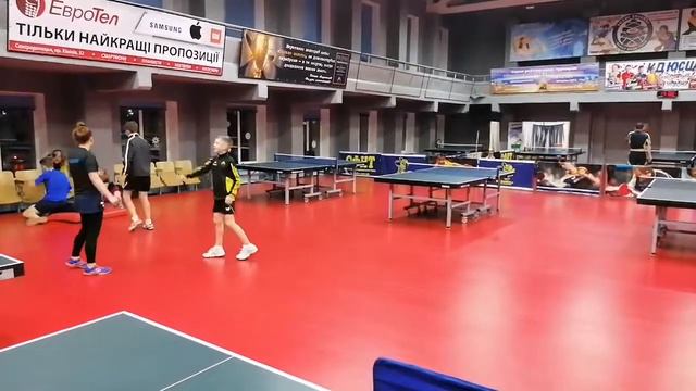 Играем в передачу. Ловкость и Командный дух) смотреть онлайн
