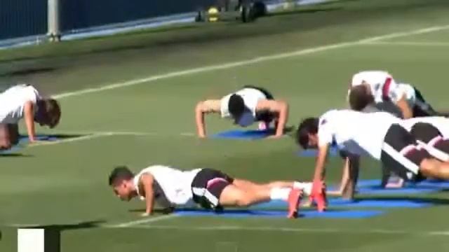 Отжимания Криштиану Роналду смотреть онлайн