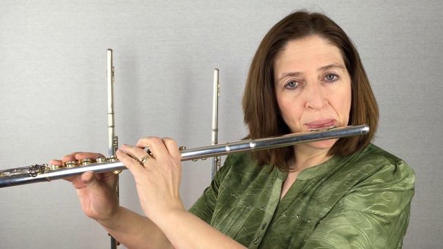 3 Levels of Flute Compared Professional vs Beginner and Intermediate смотреть онлайн