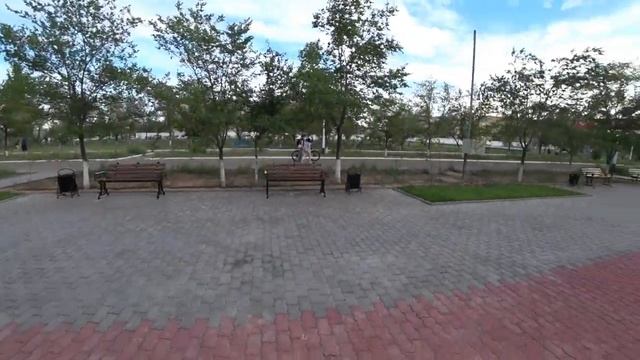 Экскурсия по новому парку и арбату, #Байконур смотреть онлайн