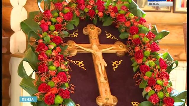 В престольный праздник Спасского собора митрополит Серафим совершил Литургию в Благовещенской церкв смотреть онлайн