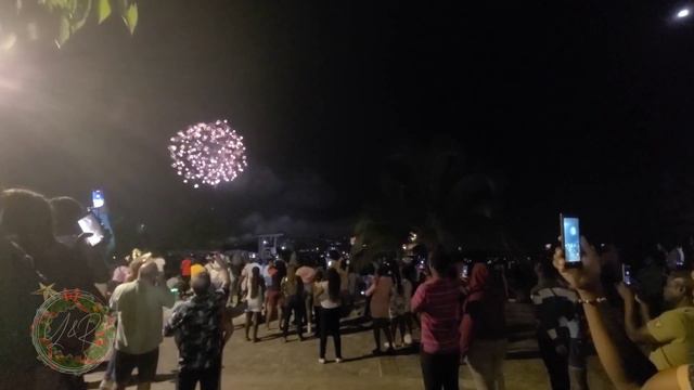New Year's Fireworks | Pier 1 | Harmony Beach Park View | Montego Bay, Jamaica смотреть онлайн