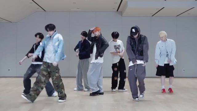 enhypen - brought the heat back MIRROR смотреть онлайн