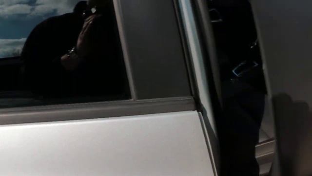 AJ67ESY Vauxhall Zafira 1.4i Turbo SRi Nav Tourer 5dr Petrol Auto (140 ps) смотреть онлайн