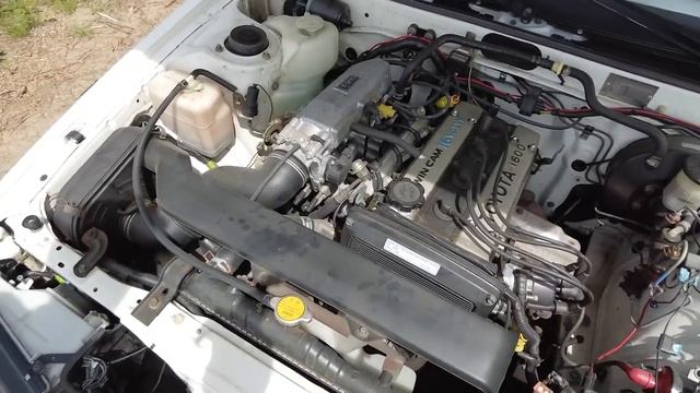 Toyota Corolla AE86 Kouki ''Hachi Roku'' - regina driftului смотреть онлайн