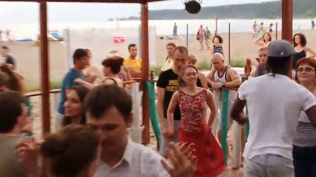 Salsa-вечеринка в баре Sun Dali. Сальса 2 смотреть онлайн