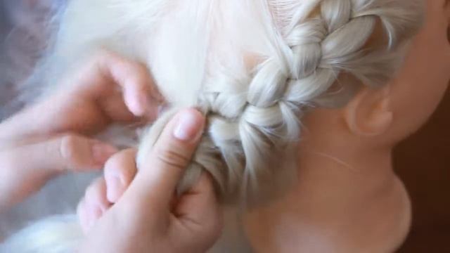Красивая прическа на каждый день || AliStyle смотреть онлайн