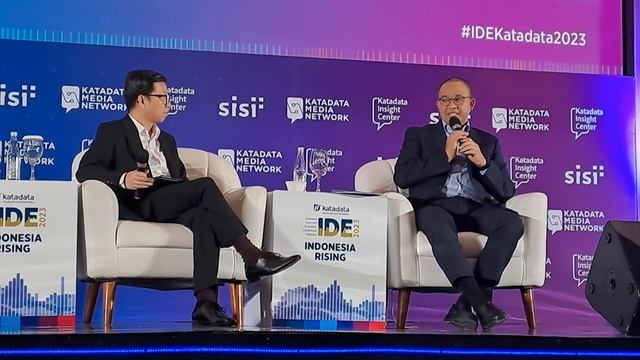 Diskusi dengan Anies Baswedan tentang Kriteria Wakil Presiden | Indonesia Rising | IDE 2023 смотреть онлайн
