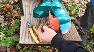 Меняю винт!Ремонт на берегу! Ветерок12