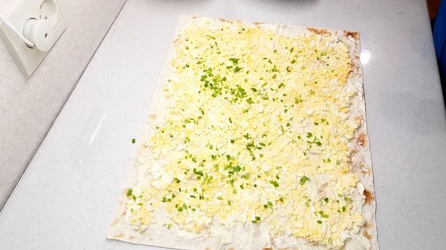 Рулет из Лаваша с Грибами, Сыром и Яйцом. Кулинарный канал "НА КУХНЕ У МАМЫ" смотреть онлайн