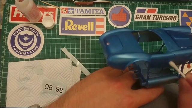 New Revell Shelby Cobra 289 FIA 1/25 Scale - Part Two - Bodywork, Decals And Clear Coat 1/24