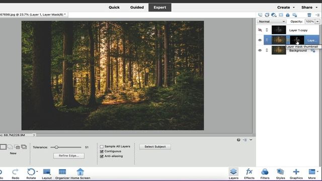 Creating light rays in Photoshop Elements is a simple as 1-2-3. смотреть онлайн