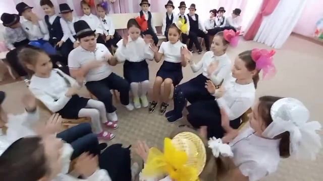 Д.Шостакович "Элементарный вальс" смотреть онлайн