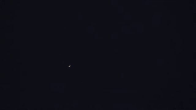 Полосы на Юпитере и четыре галилеевых спутника рядом, кольца Сатурна 11 августа 2020 смотреть онлайн