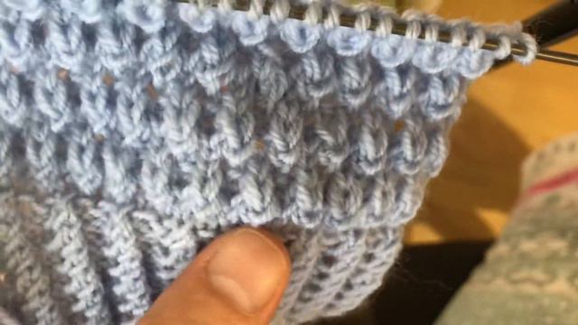 Рисунок капелька для шапочки, шарфа смотреть онлайн