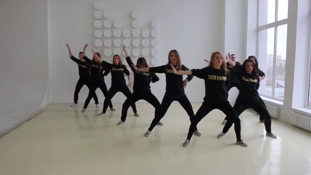 TRIX FAMILY (DANCE SCHOOL in MOSCOW) смотреть онлайн