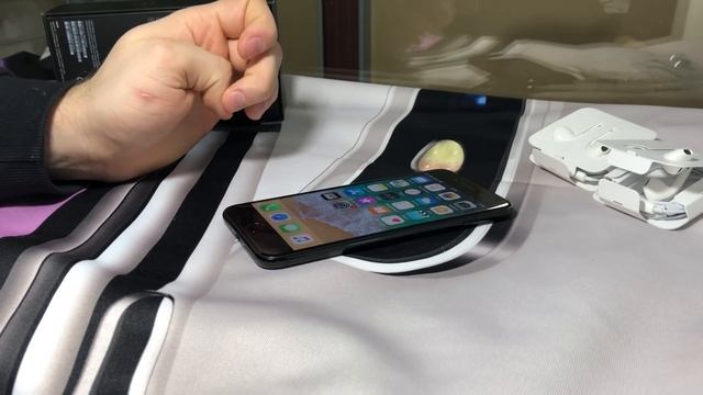 Новый iPhone 7 plus за 23.000₽, но без официальной гарантии... смотреть онлайн
