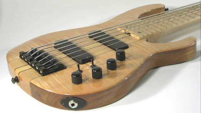 Fabio Zaganin - N.Zaganin Amanaîé (6 cordas fretted & fretless) смотреть онлайн