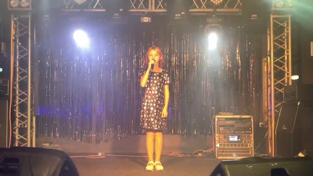 С тучки на тучку шире шаг смотреть онлайн