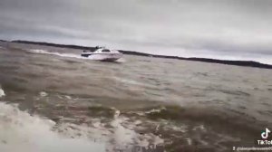 Катер Москва 2 с мотором Ямаха 60.