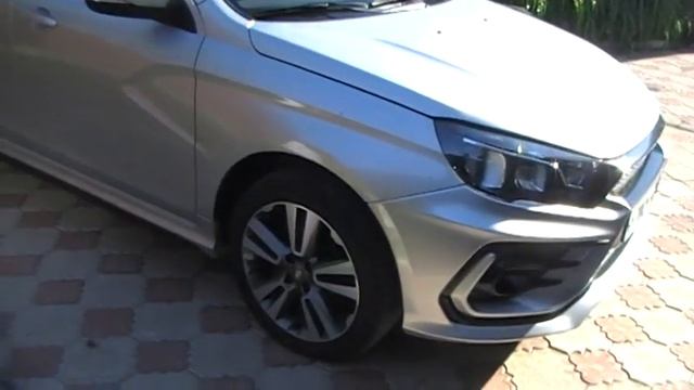Lada Vesta. Кроссовки от Кросса на НЕ Кросс смотреть онлайн