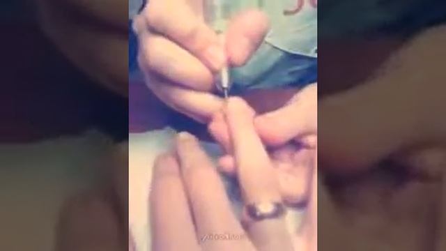 Аппаратный маниюр в студии бутик красоты La Rouge и массаж со спа свечей смотреть онлайн