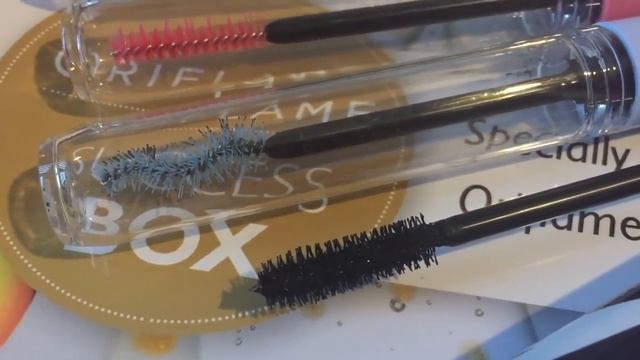 Тушь-трансформер с четырьмя сменными блоками. Супер новинка!!!