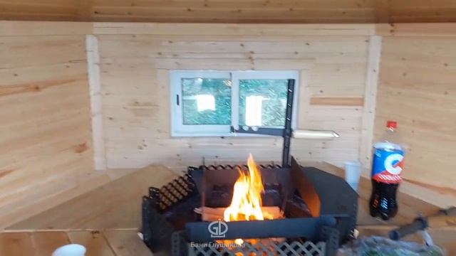 Гриль-домик «Сказка» | Сломалась дверь | Шашлыки во время дождя смотреть онлайн