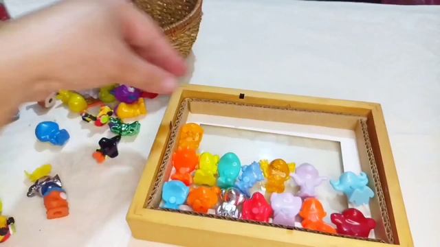 Creative Way To Use Old Toys/ Reuse Your Childhood Toys// Repurpose Childhood stuff/ Decor Ideas смотреть онлайн