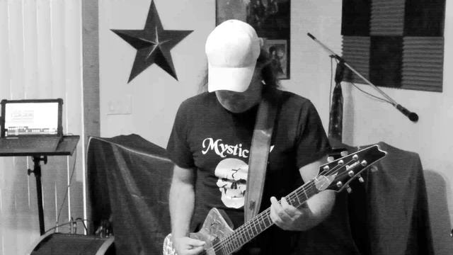 Marilyn Manson - You Spin Me Round (guitar jam) смотреть онлайн