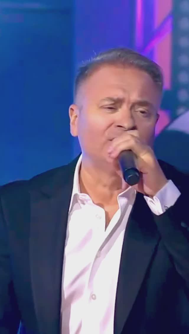 Скоро осень, господа! Золотые листопады! 🍂 #осень #листопады #добронравов #shorts смотреть онлайн