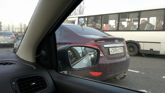 Возгорание машины на въезде в Колпино смотреть онлайн