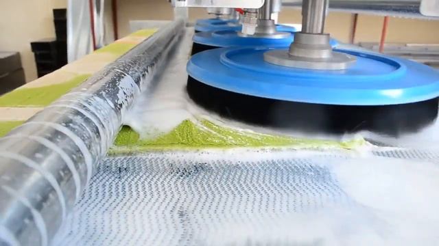 Химчистка ковра в цехе Cleantastic смотреть онлайн