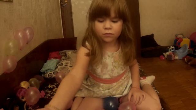 Шарики-прилипалы)) смотреть онлайн