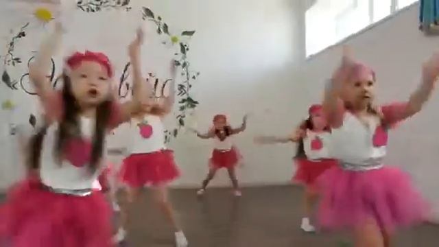 КРУТОЙ ТАНЕЦ Малинки смотреть онлайн