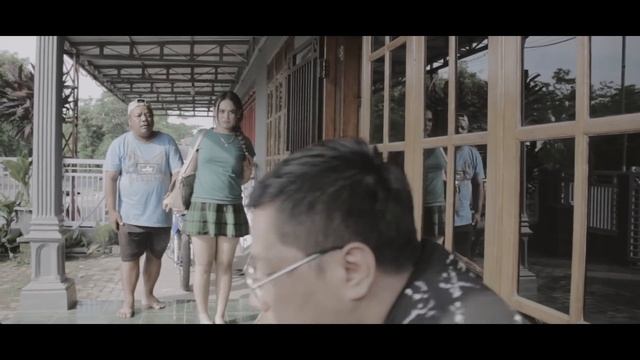 LORO ATIKU (sakit hatiku) - PEMBANTU MINTOL смотреть онлайн