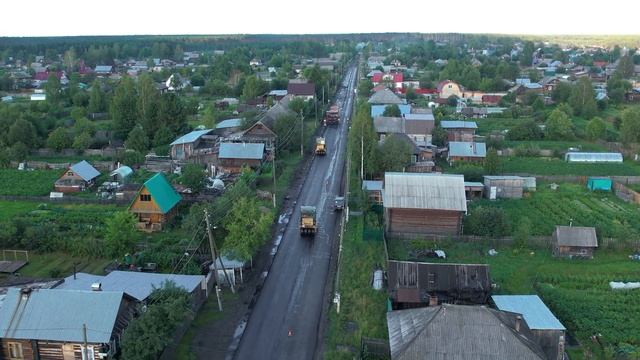 Кирс с высоты. Плотина и Заречная, укладка нового асфальта смотреть онлайн