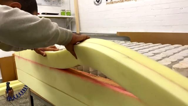 ПОЛНЫЙ ПРОЦЕСС ПЕРЕТЯЖКИ (ВОССТАНОВЛЕНИЯ) ДИВАНА | ТКАНЬ, ПЕРЕТЯЖКА МЕБЕЛИ... смотреть онлайн