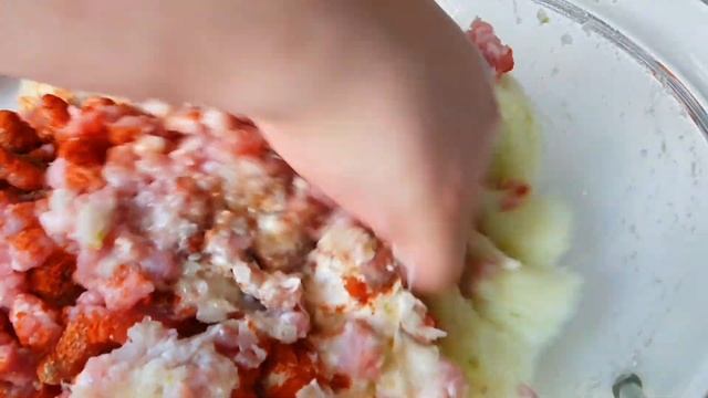 НОВЫЙ РЕЦЕПТ СОЧНЫХ КОТЛЕТ смотреть онлайн