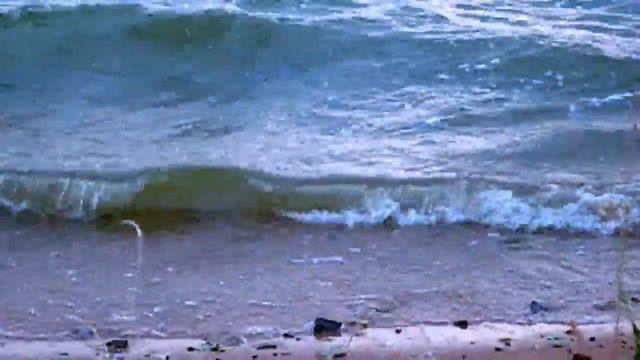 Море. Волны Набегают на Берег. Морские Волны. Набегающие Волны смотреть онлайн