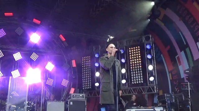 РОМАН BESTSELLER