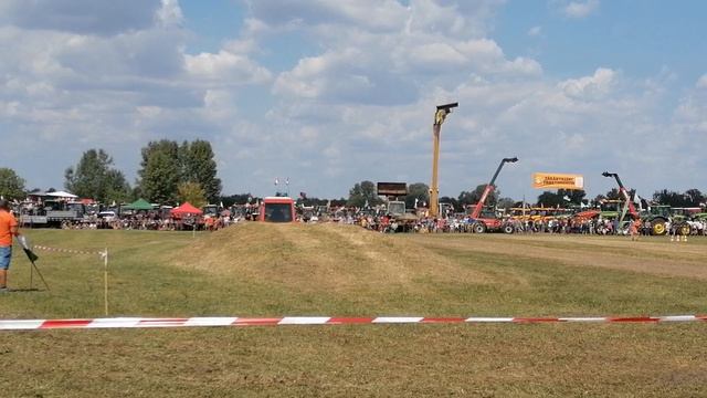 Zákányszéki Traktor Show 2021 MTZ 82 Turbo Pure Sound (Ügyességi szakasz) смотреть онлайн