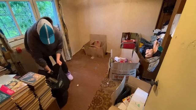 2 выпуск.Купил заброшенную дачу. Восстанавливаю своими руками без специалистов.Разбираю старые вещи смотреть онлайн