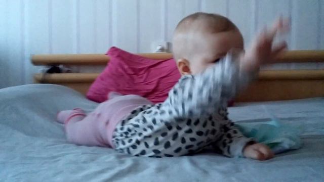 Аня 6 месяцев и 19 дней смотреть онлайн